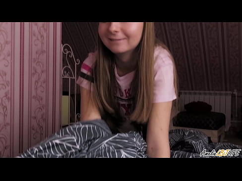 ❤️ Blondie duboko siše svoju drugu prijateljicu i dobiva spermu u usta ❤️ Porno vk kod nas ❤